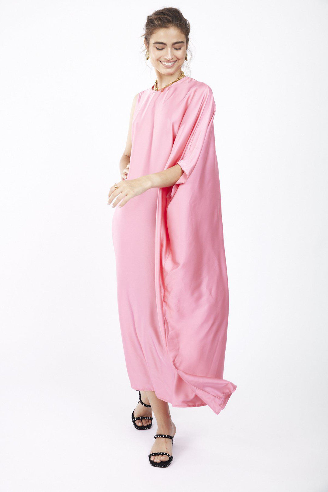 שמלת כרמן בצבע ורוד - Dana Sidi