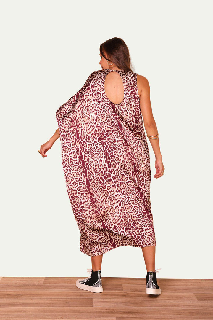 שמלת כרמן בהדפס מנומר בורדו - Dana Sidi