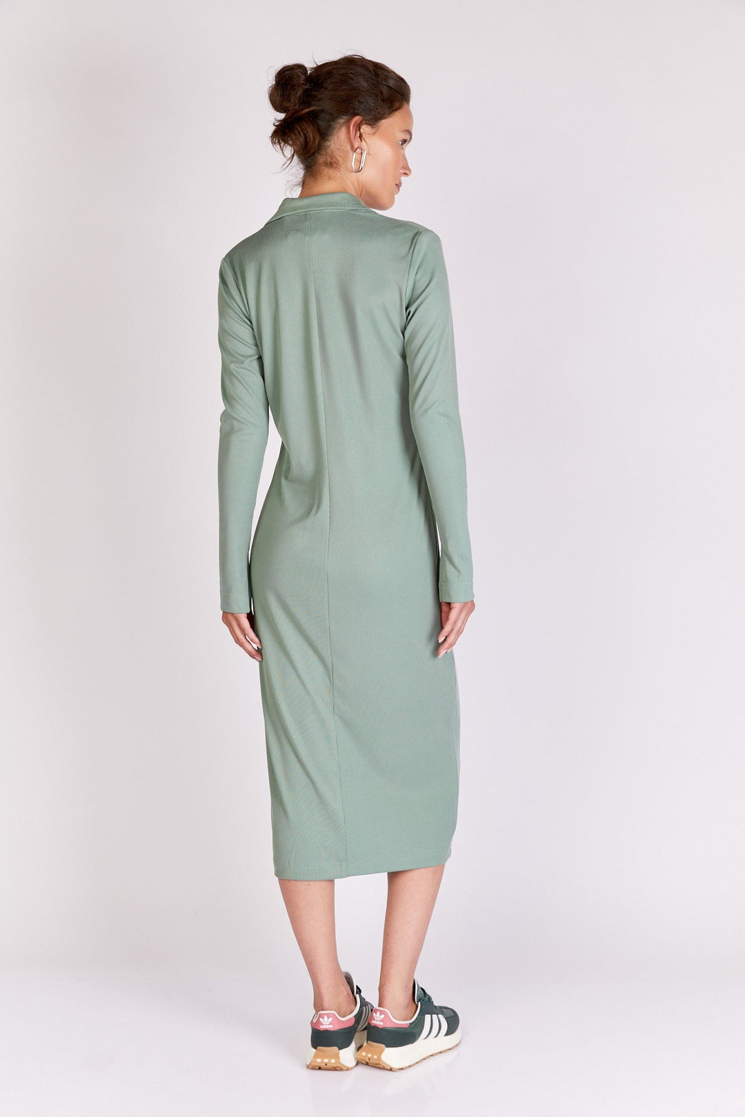 שמלת ויילויט בצבע ירוק - Moi Collection