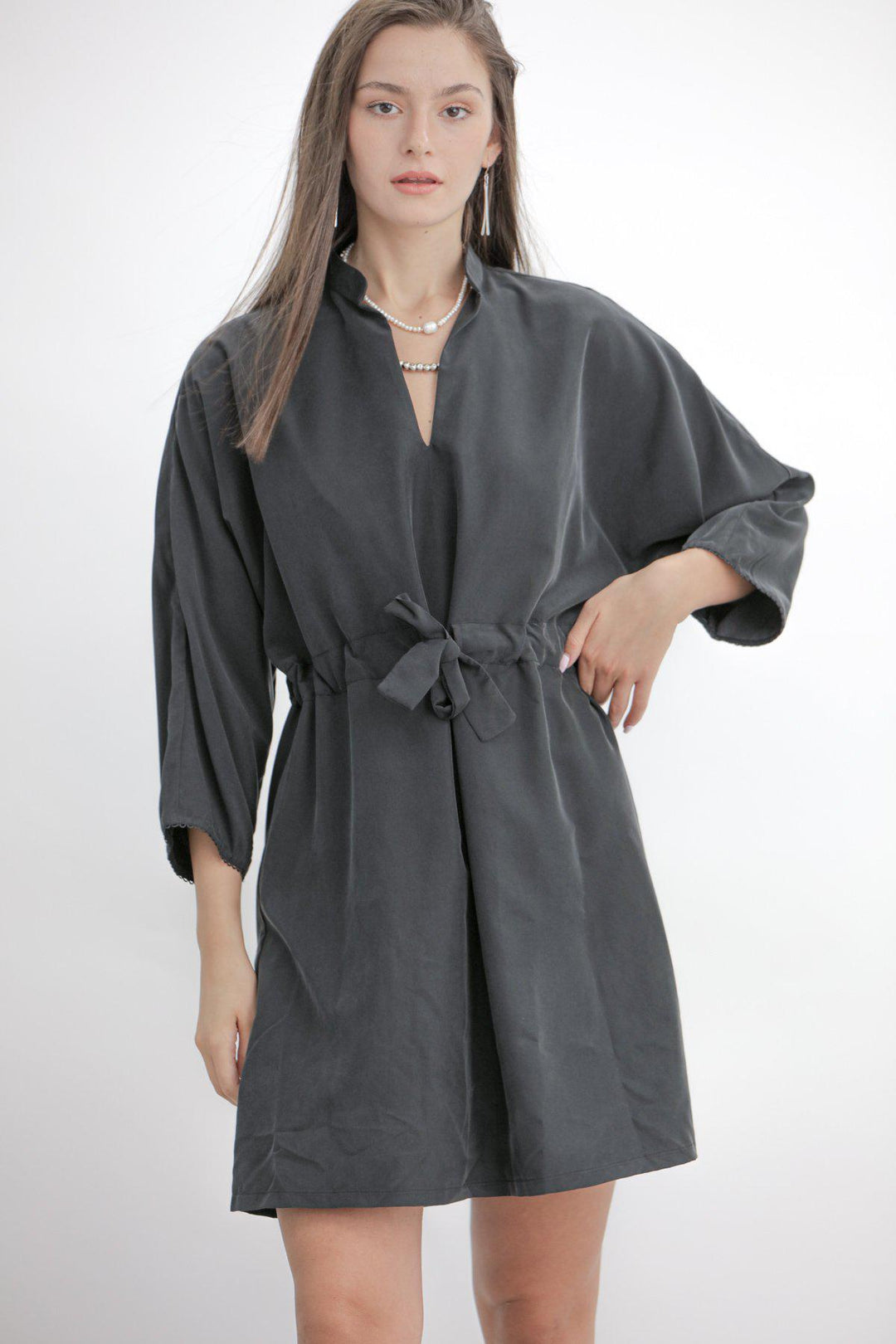 שמלת צווארון סיני בצבע שחור - Ayelet Weinman