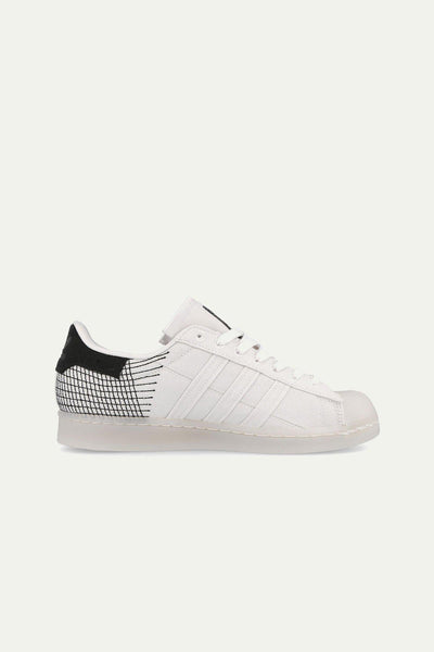 סניקרס Superstar Primeblue בצבע לבן - Adidas