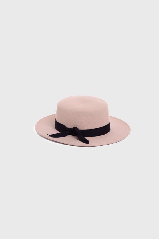 כובע בוטר עם סרט קשירה בצבע ורוד - Justine