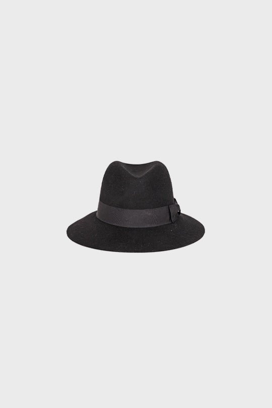 כובע פדורה פפיון בצבע שחור - Justine