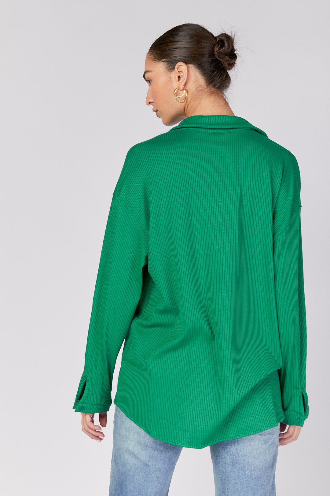 חולצה מכופתרת בצבע ירוק - Monochrome