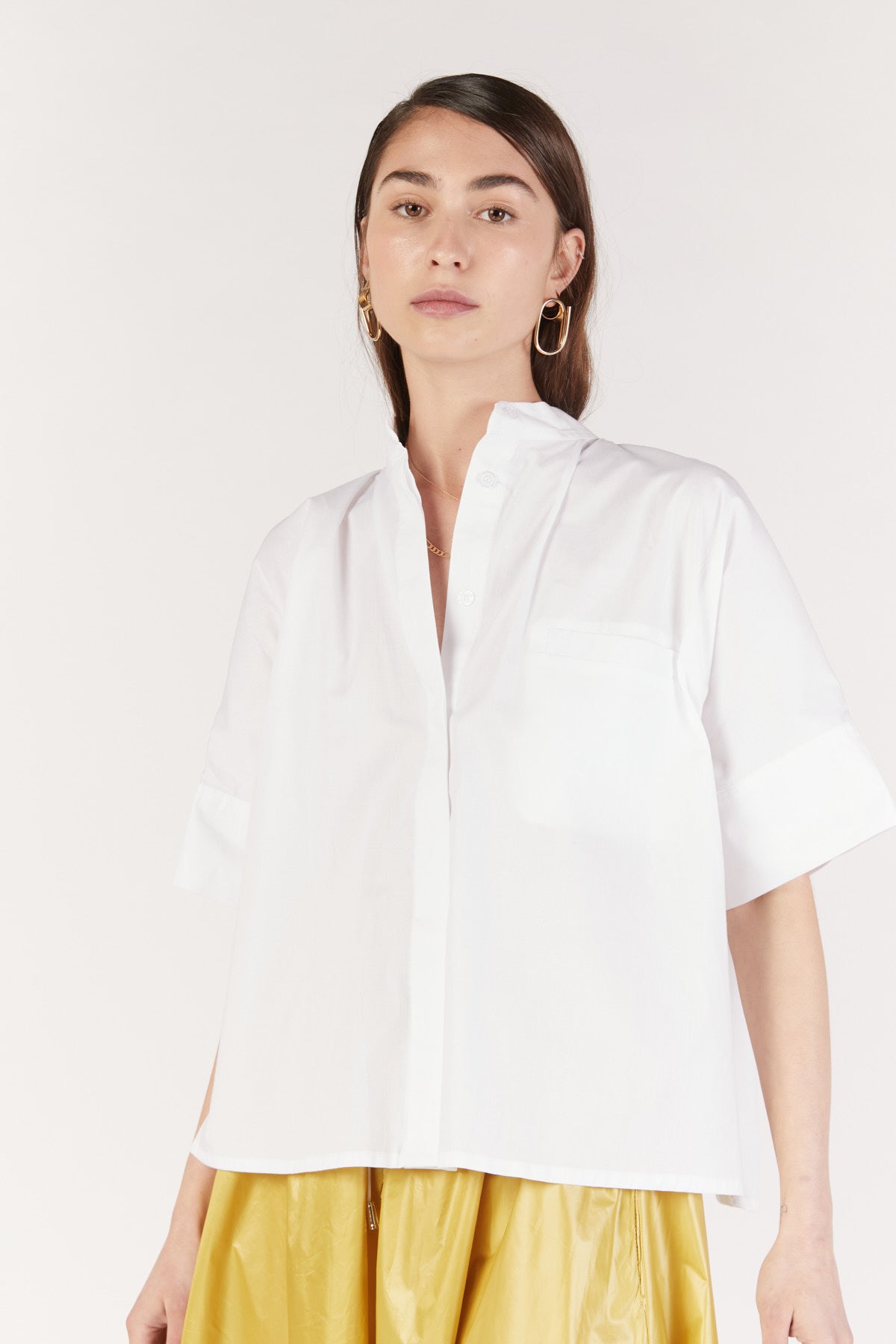 חולצה מכופתרת מרלו בצבע לבן - Razili Studio