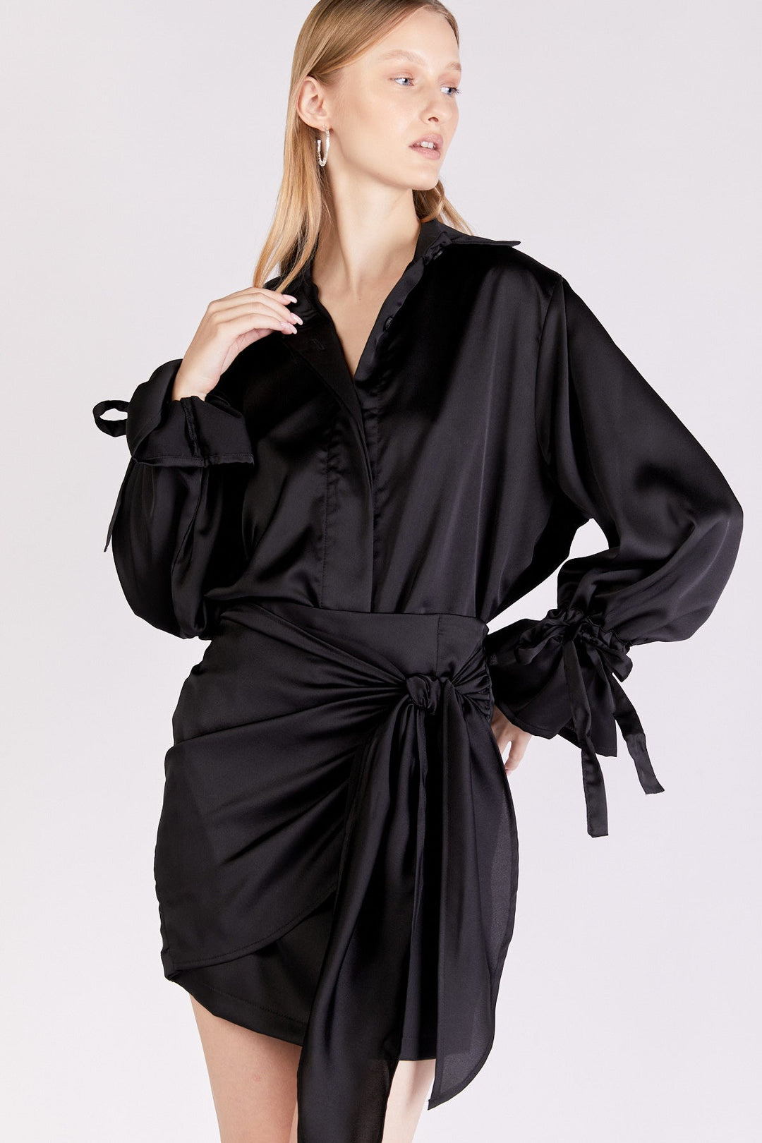 חולצת אלדן בצבע שחור - Dana Sidi
