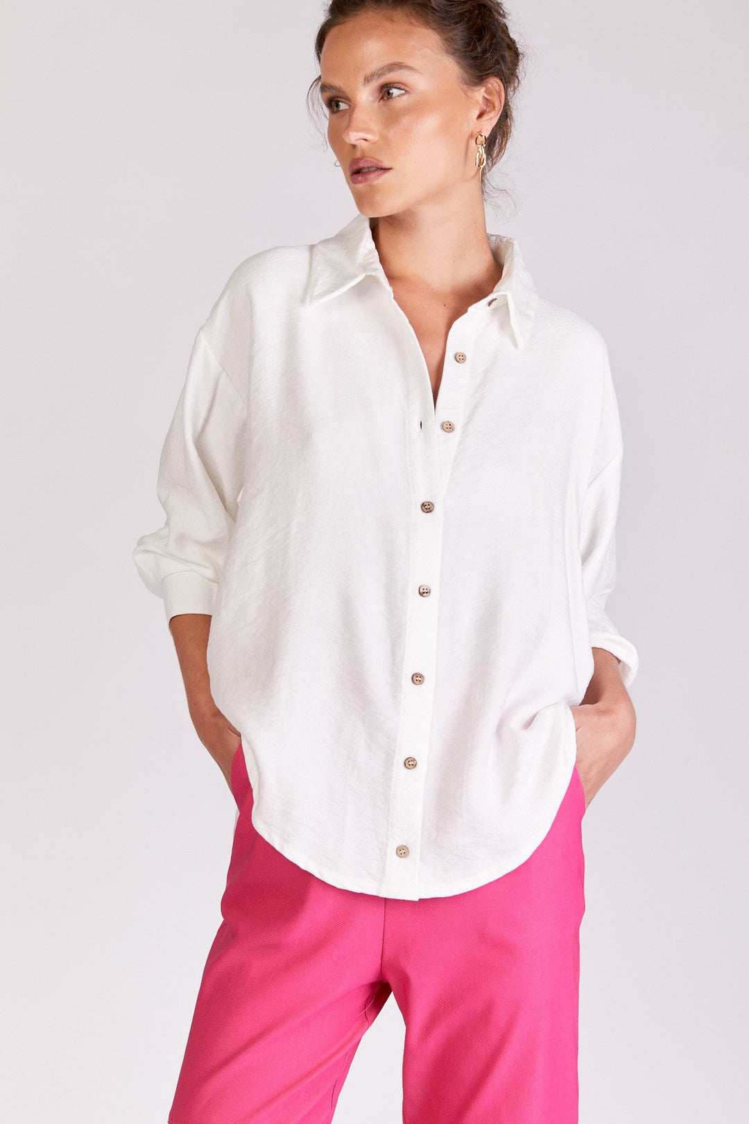 חולצת פאלם בצבע לבן - Neta Efrati