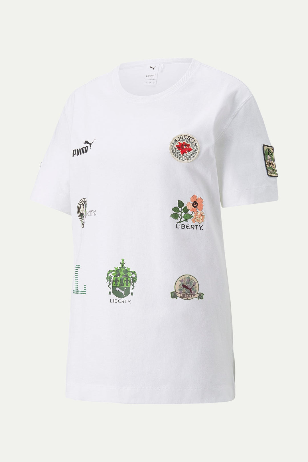 חולצת פומה x ליברטי לבנה עם פאצ׳ים - Puma