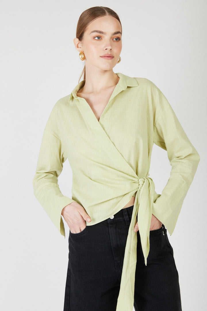 חולצת מעטפת ג׳יזל בצבע ירוק - Mother Ofall