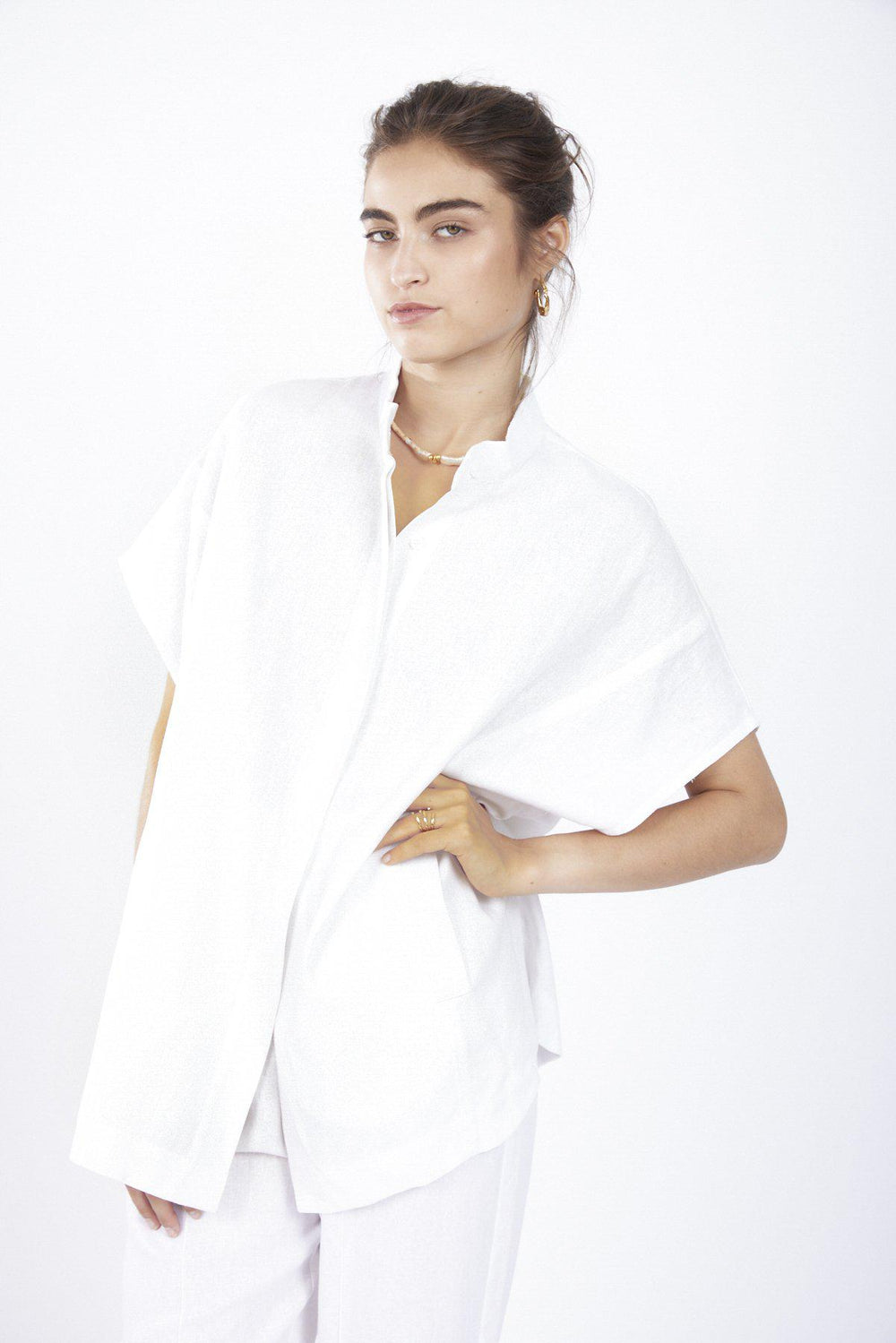 חולצת מריאן בצבע לבן - Razili Studio