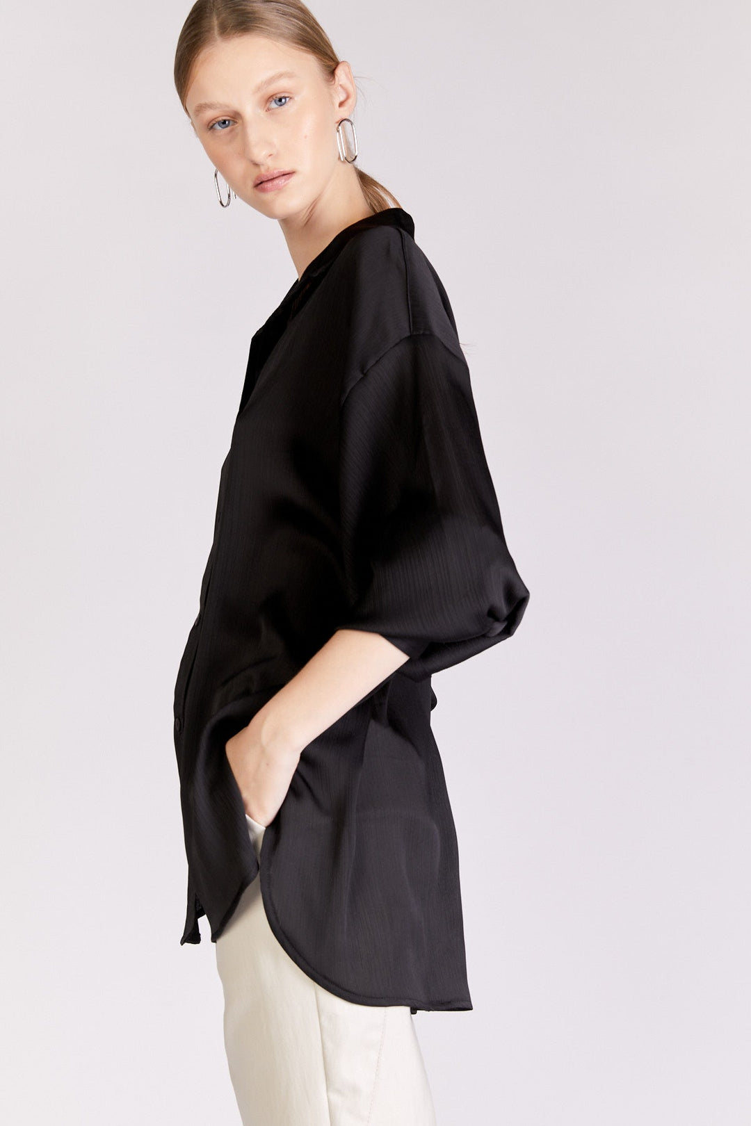 חולצת רורי בצבע שחור - Dana Sidi