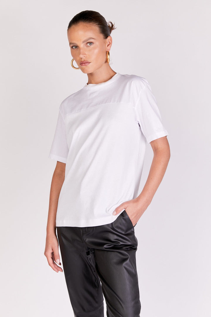 חולצת סייג' בצבע לבן - Razili Studio