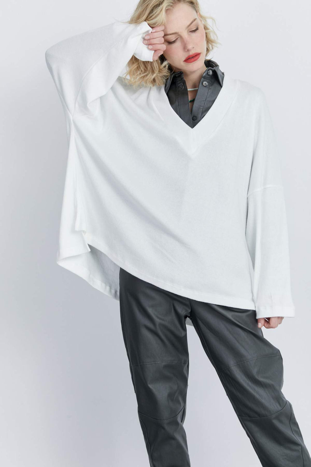 חולצת סריג KELSO בלבן - Neta Efrati