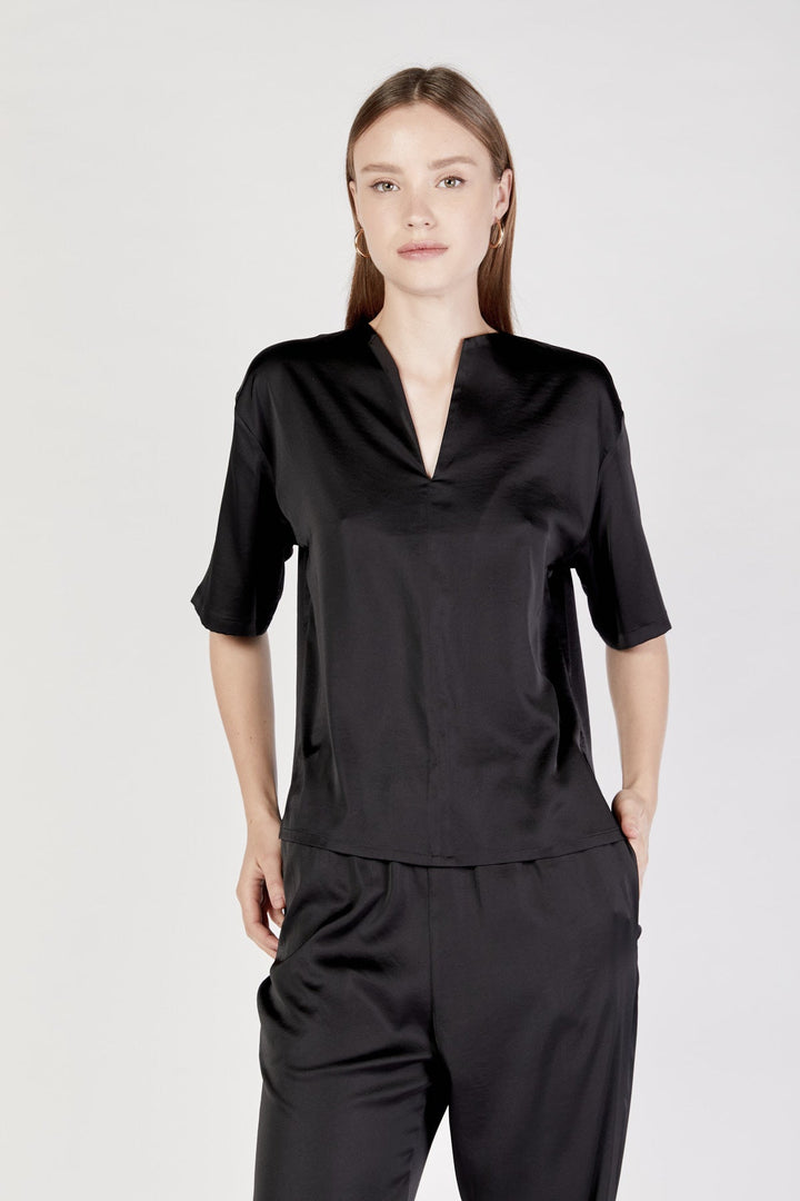 חולצת טורונטו בצבע שחור - Razili Studio