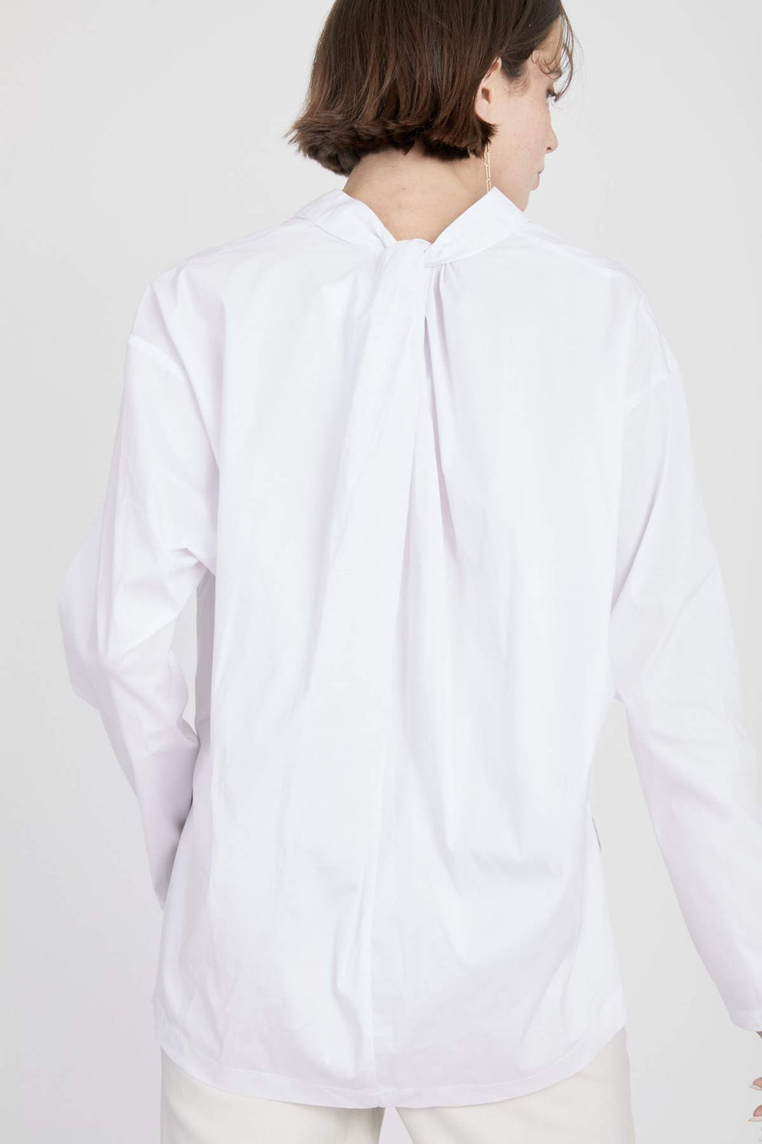 חולצת כותנה סיבוב לבנה - Ayelet Weinman